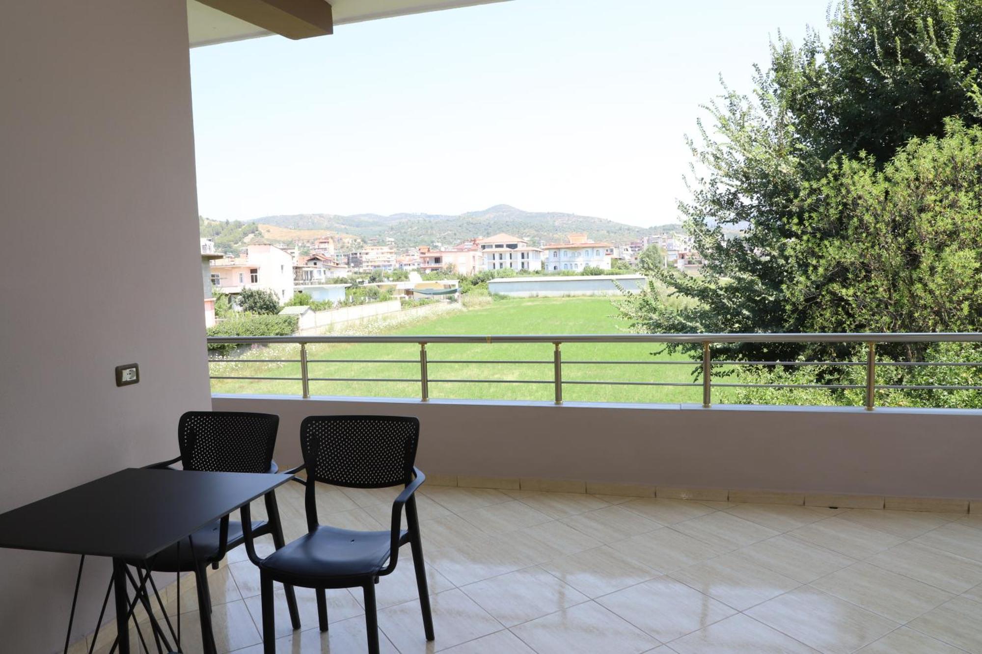 Villa Fjorentin Berat Luaran gambar