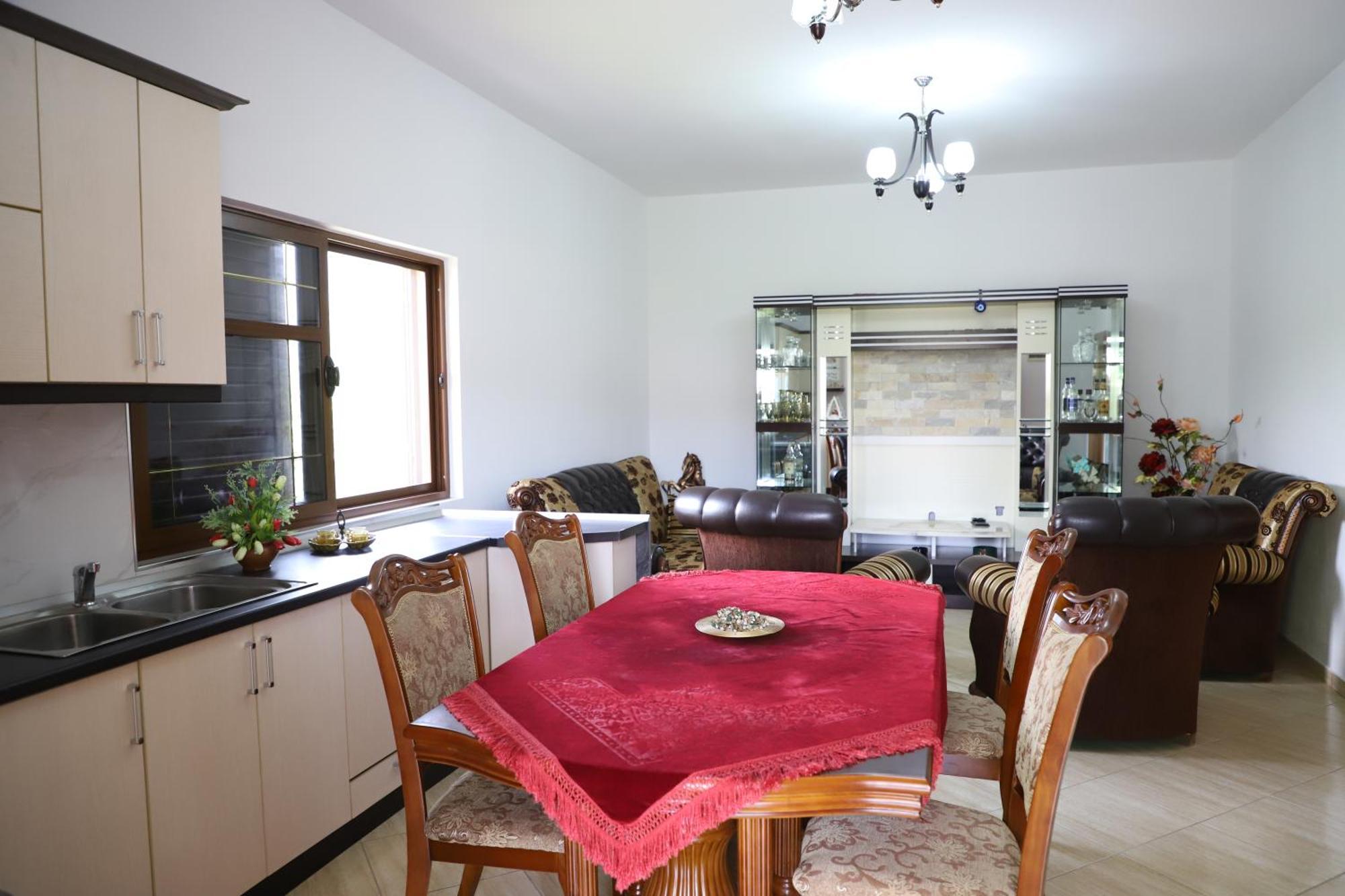 Villa Fjorentin Berat Luaran gambar